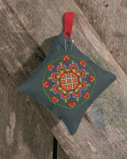 Nålepude Almue3      12X12cm