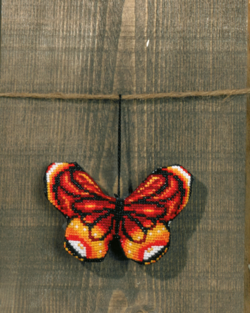 Butterfly red m053/99 9x6cm