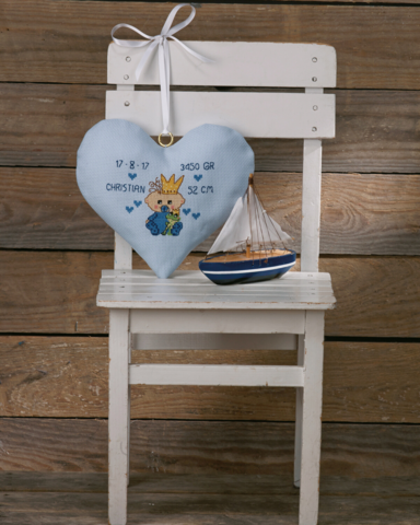 Christian            21x20cm