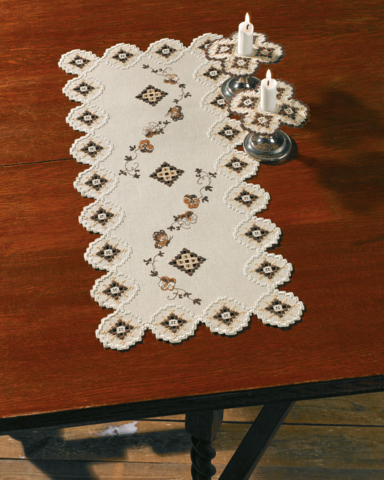 Hardanger in beige 29x65 cm